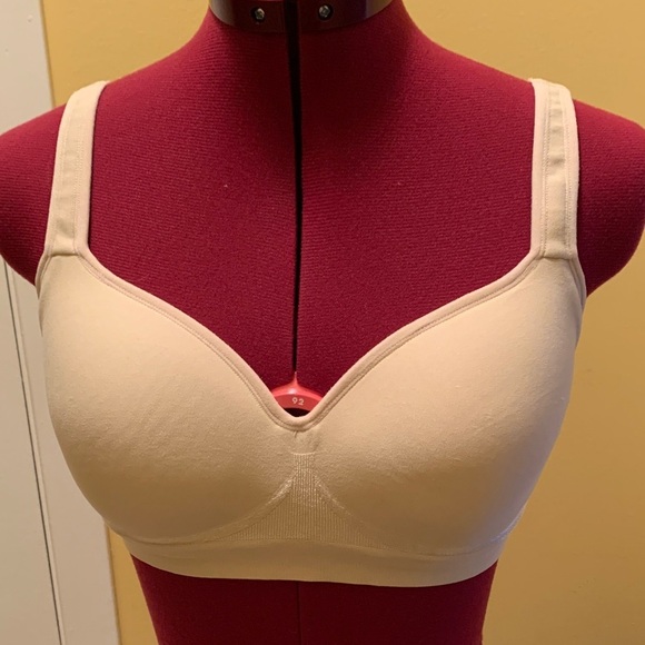 Shapermint Other - Shapermint Essentials Sweetheart Wireless Contour Bra